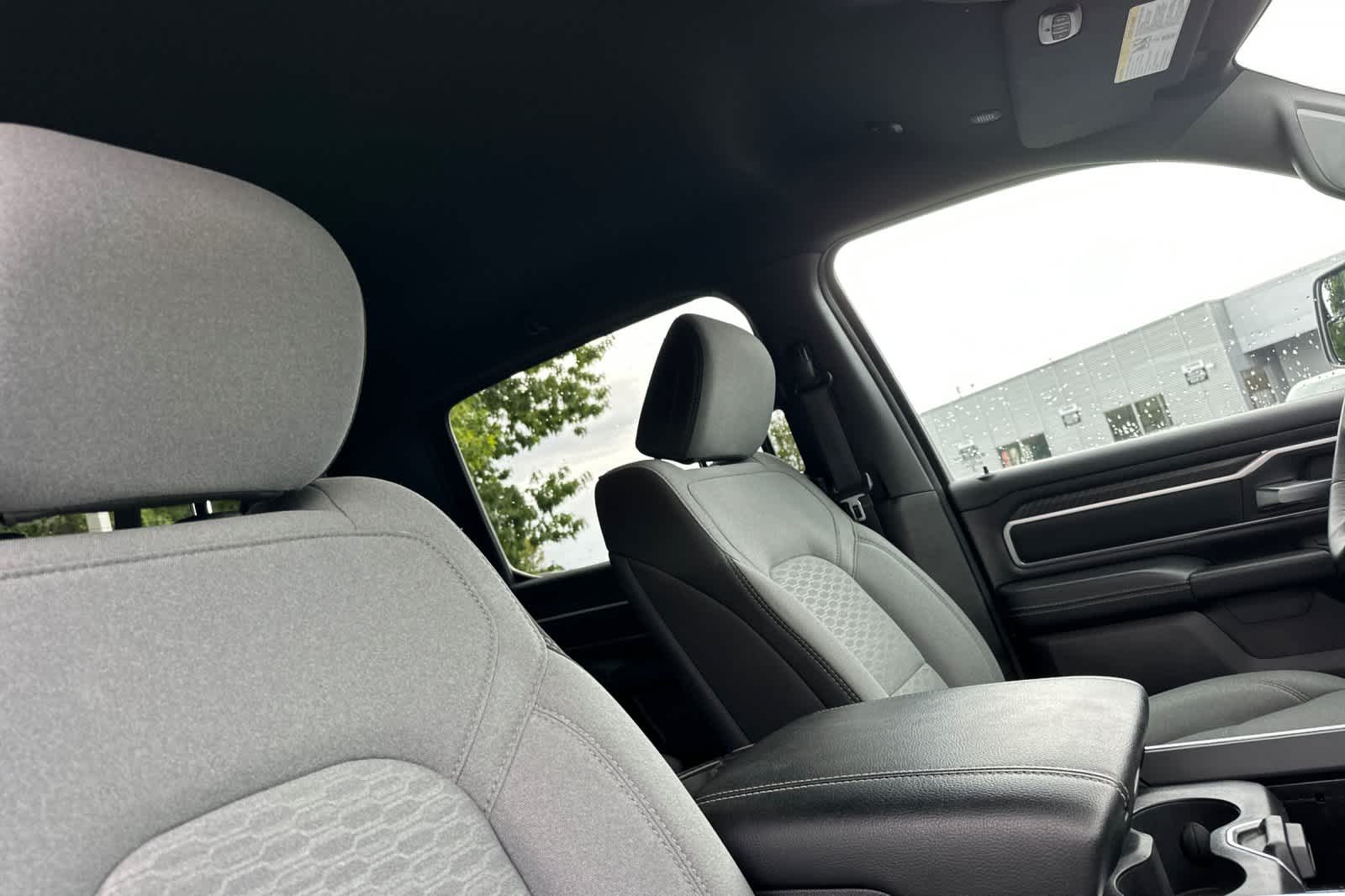 Thumbnail: 2025 RAM 1500 - 16