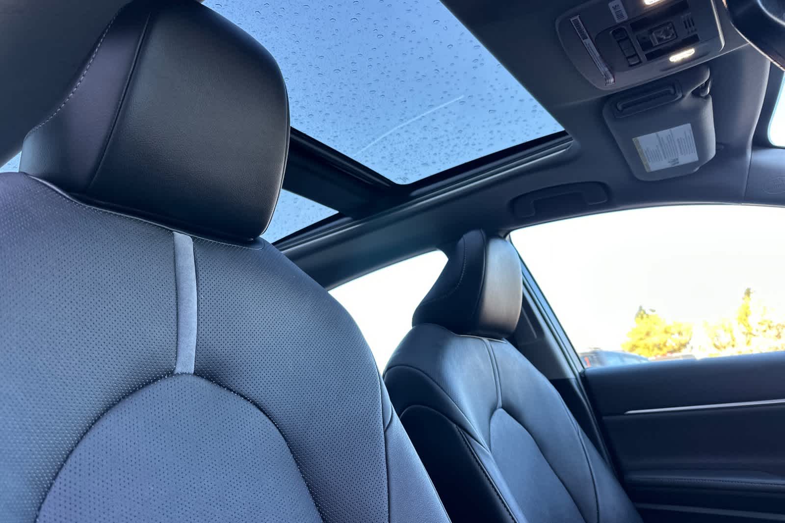 Thumbnail: 2023 Toyota Camry - 16