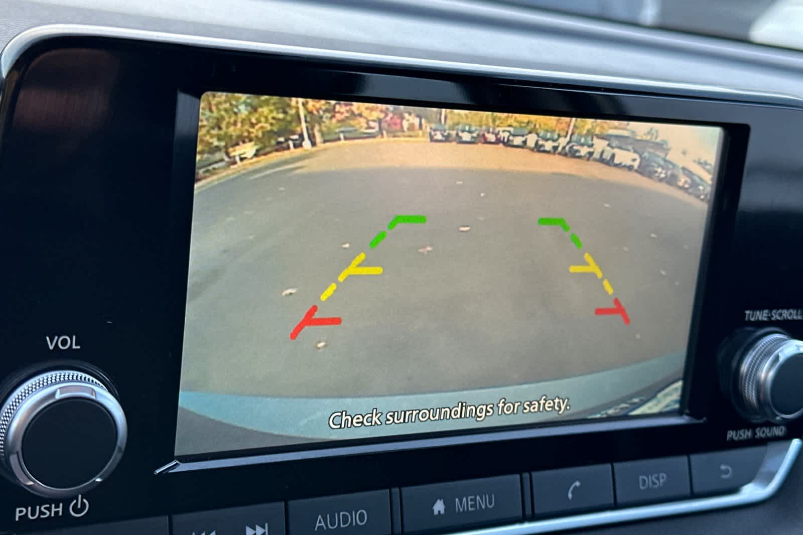 Thumbnail: 2025 Nissan Sentra - 18