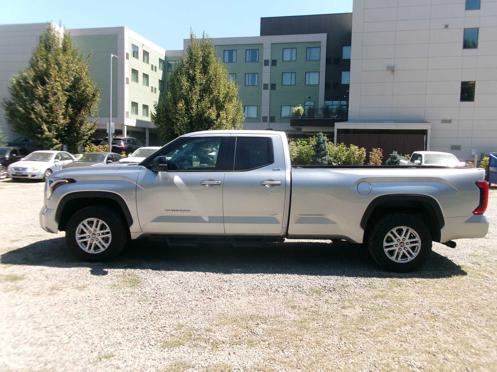 Thumbnail: 2022 Toyota Tundra - 2
