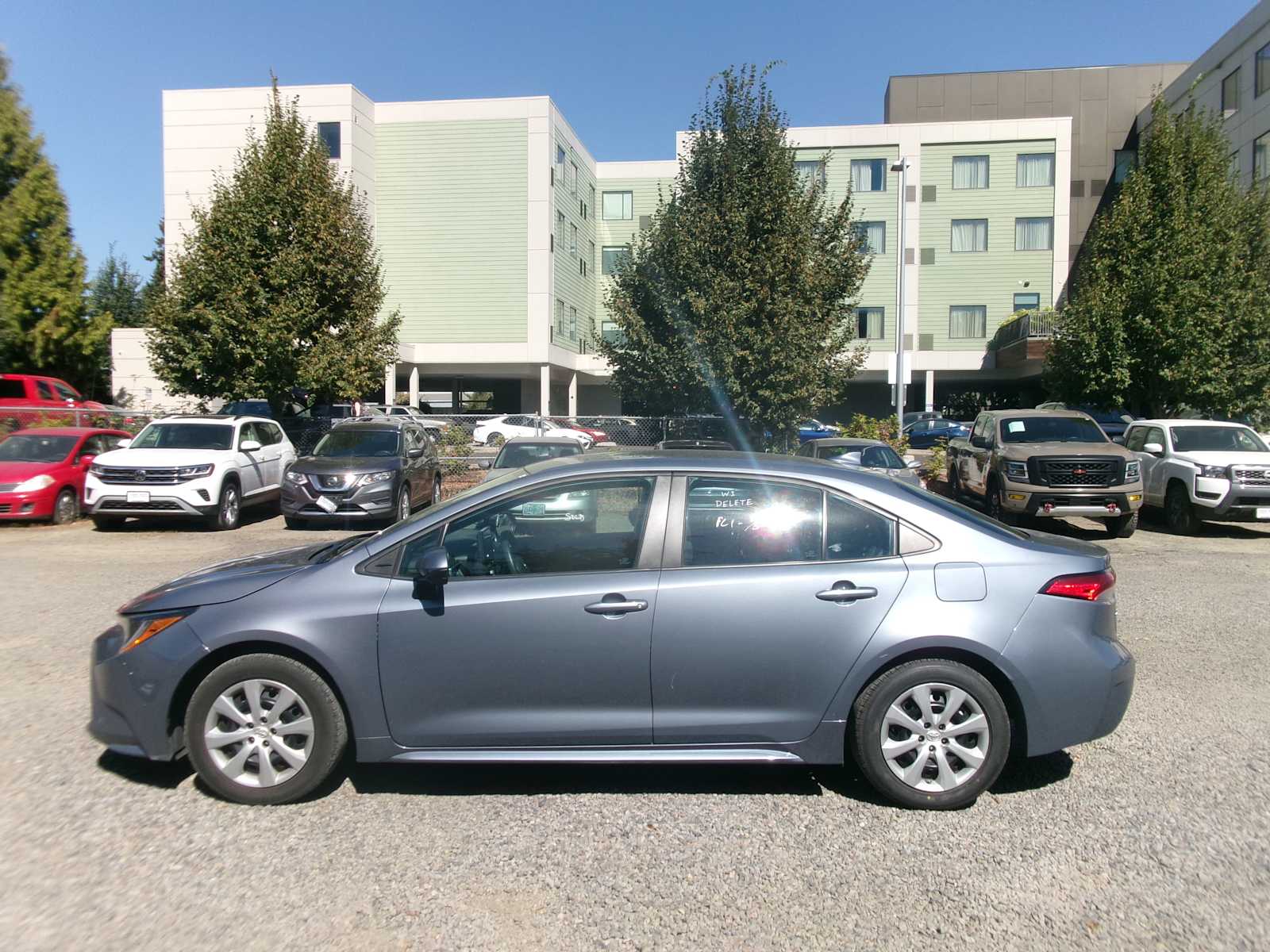 Thumbnail: 2022 Toyota Corolla - 2