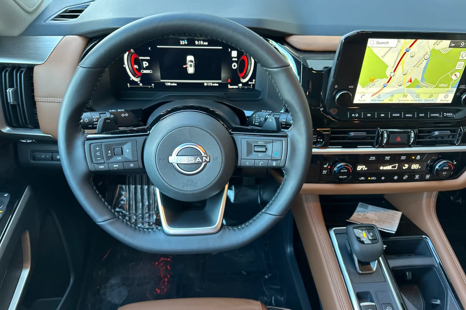 Thumbnail: 2025 Nissan Pathfinder - 14