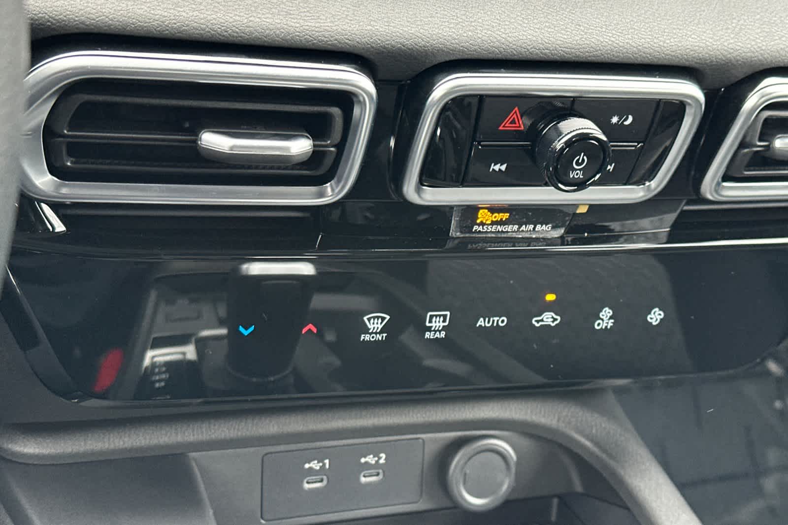 Thumbnail: 2026 Nissan Sentra - 19