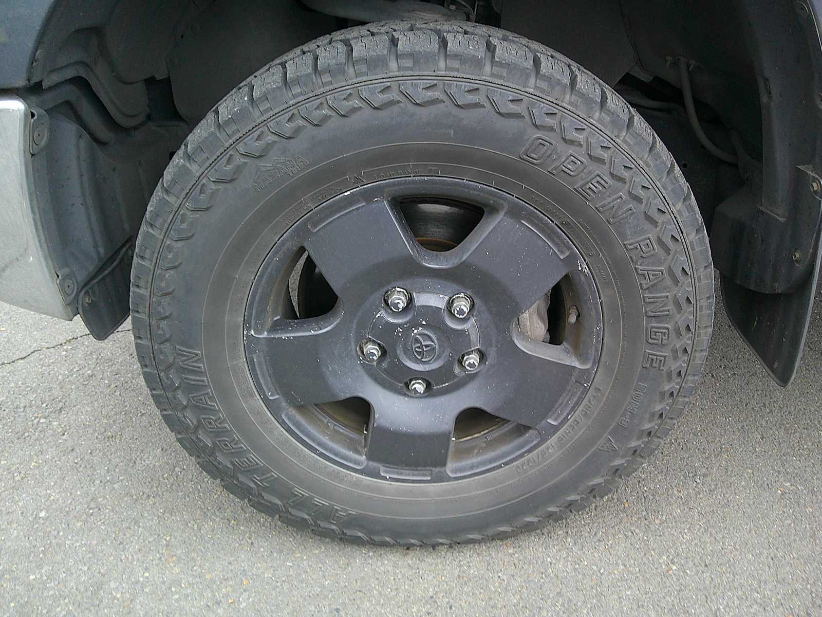 Thumbnail: 2010 Toyota Tundra - 10