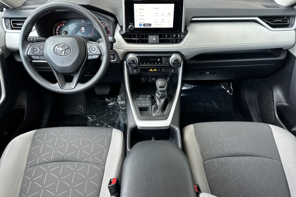Used 2025 Toyota RAV4 XLE SUV