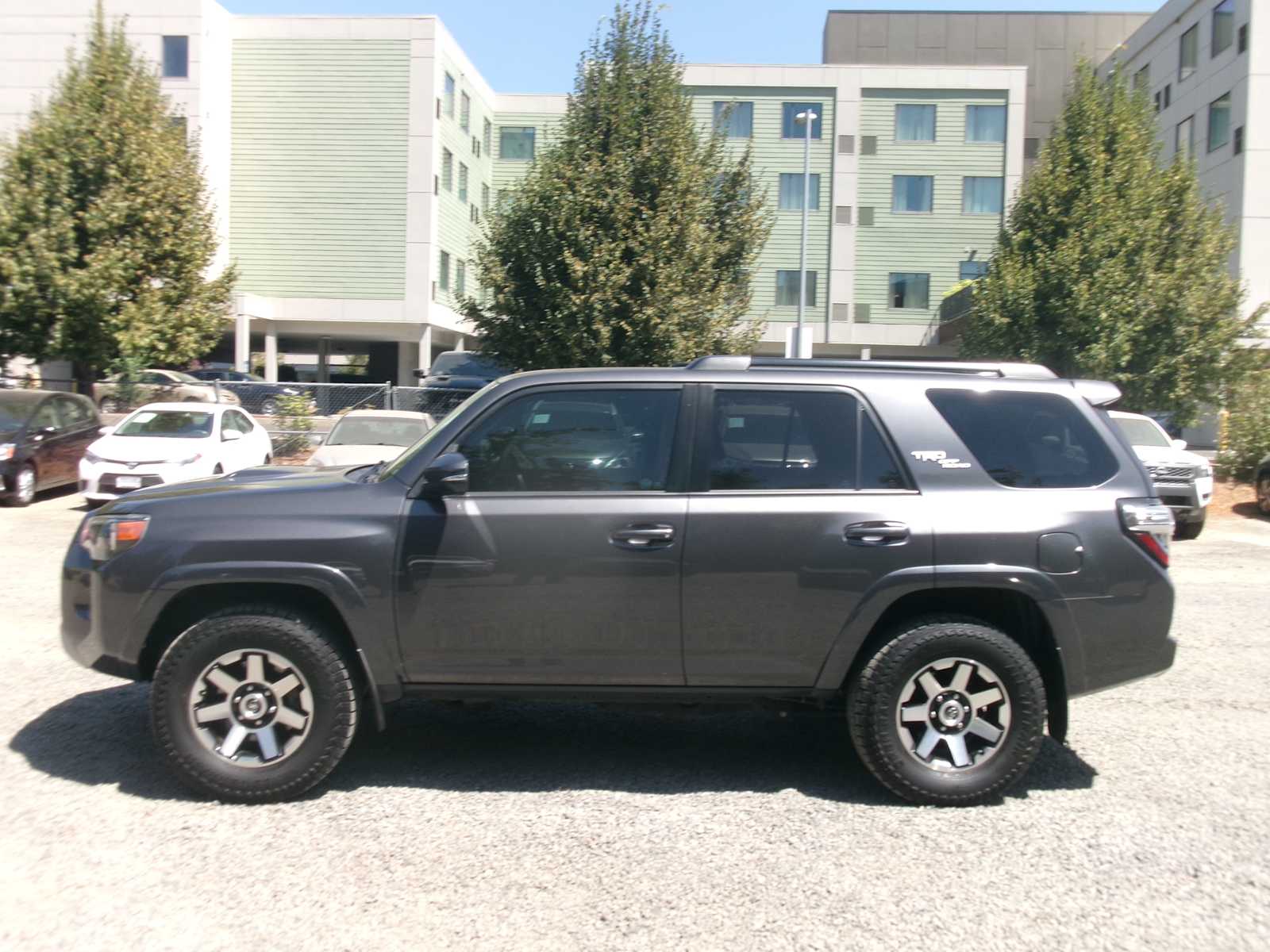 Thumbnail: 2019 Toyota 4Runner - 2