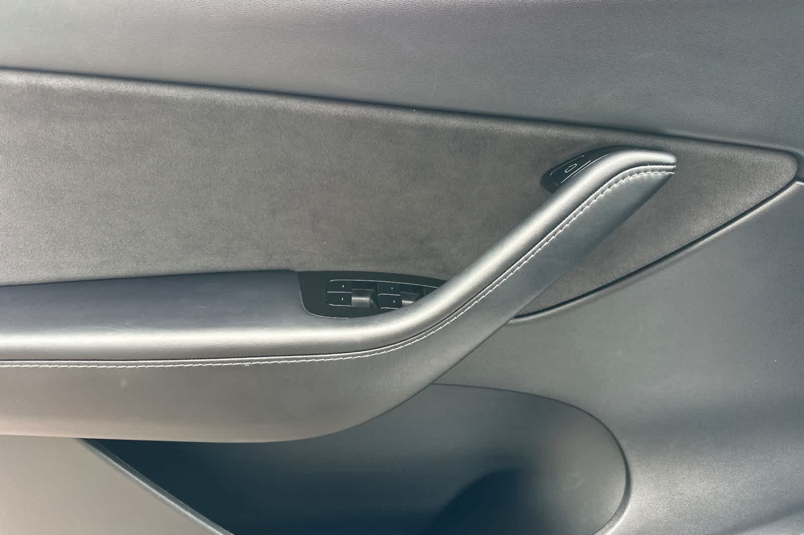 Thumbnail: 2021 Tesla Model Y - 12