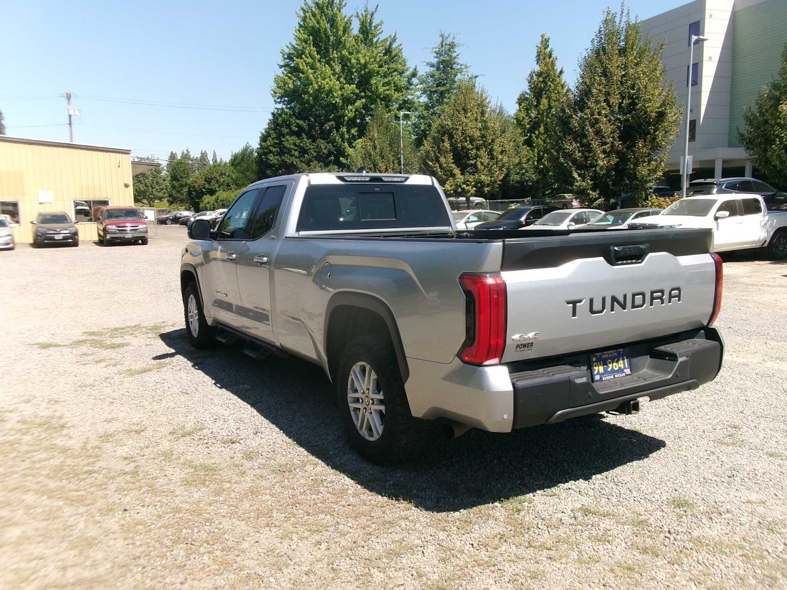 Thumbnail: 2022 Toyota Tundra - 3