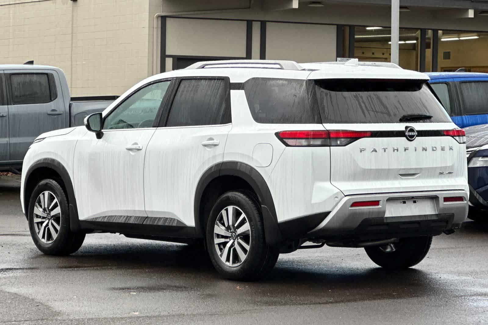 Thumbnail: 2025 Nissan Pathfinder - 6