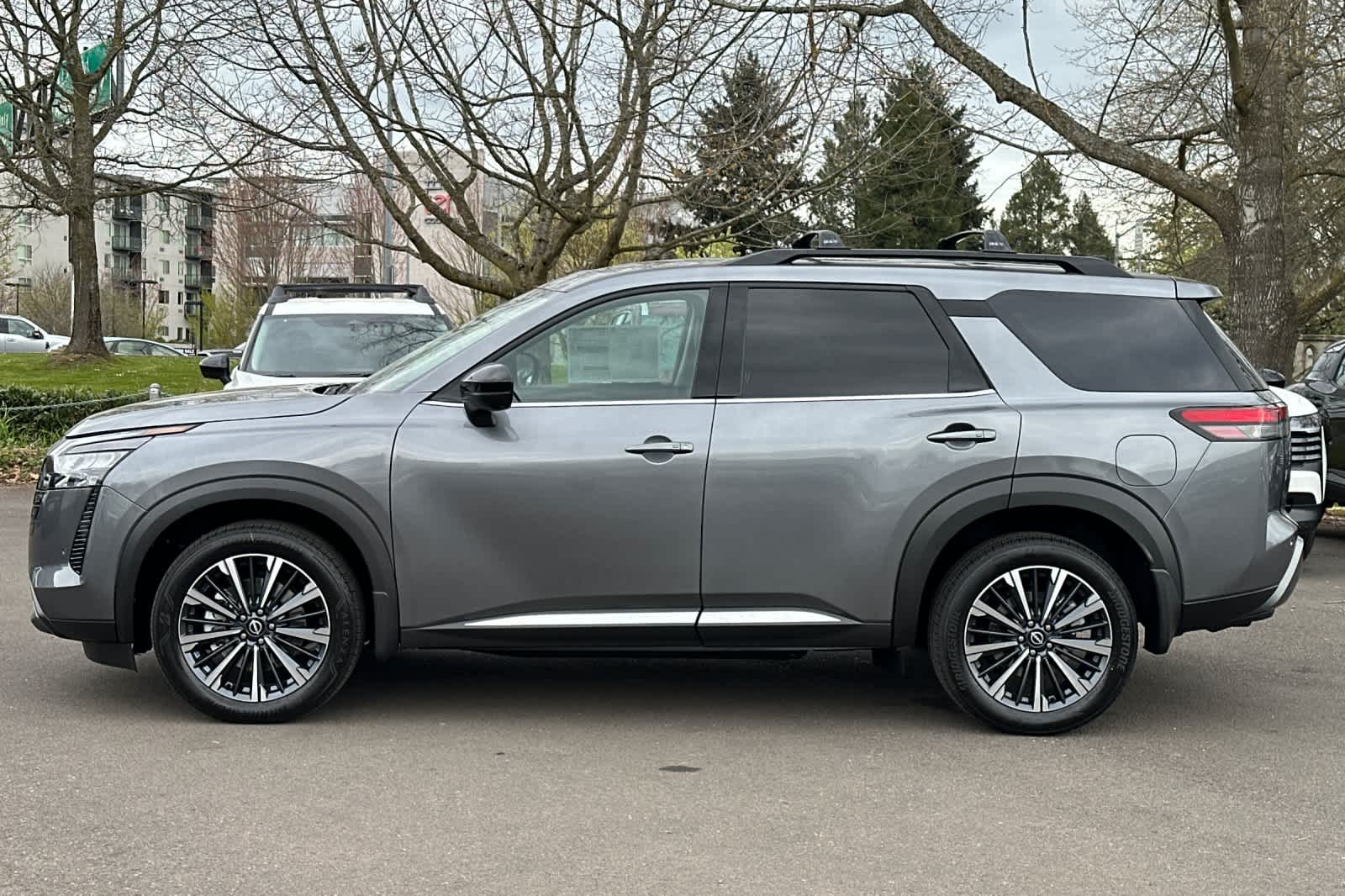 Thumbnail: 2026 Nissan Pathfinder - 5