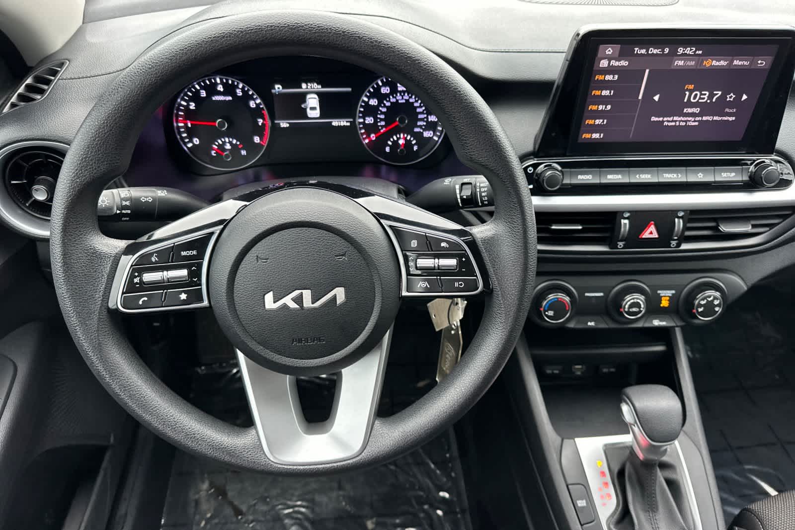 Thumbnail: 2023 Kia Forte - 14