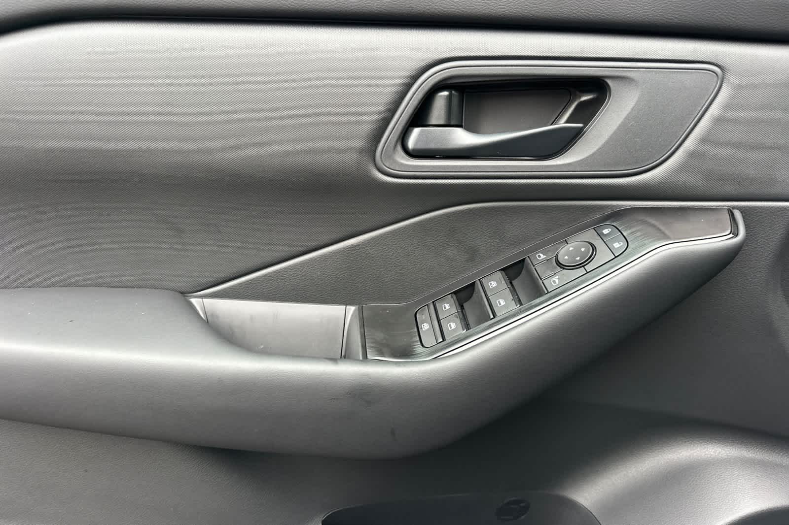 Thumbnail: 2026 Nissan Rogue - 12