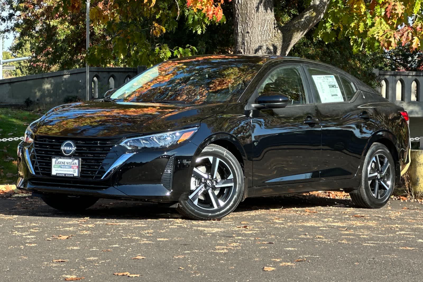 2025 Nissan Sentra SV's photo