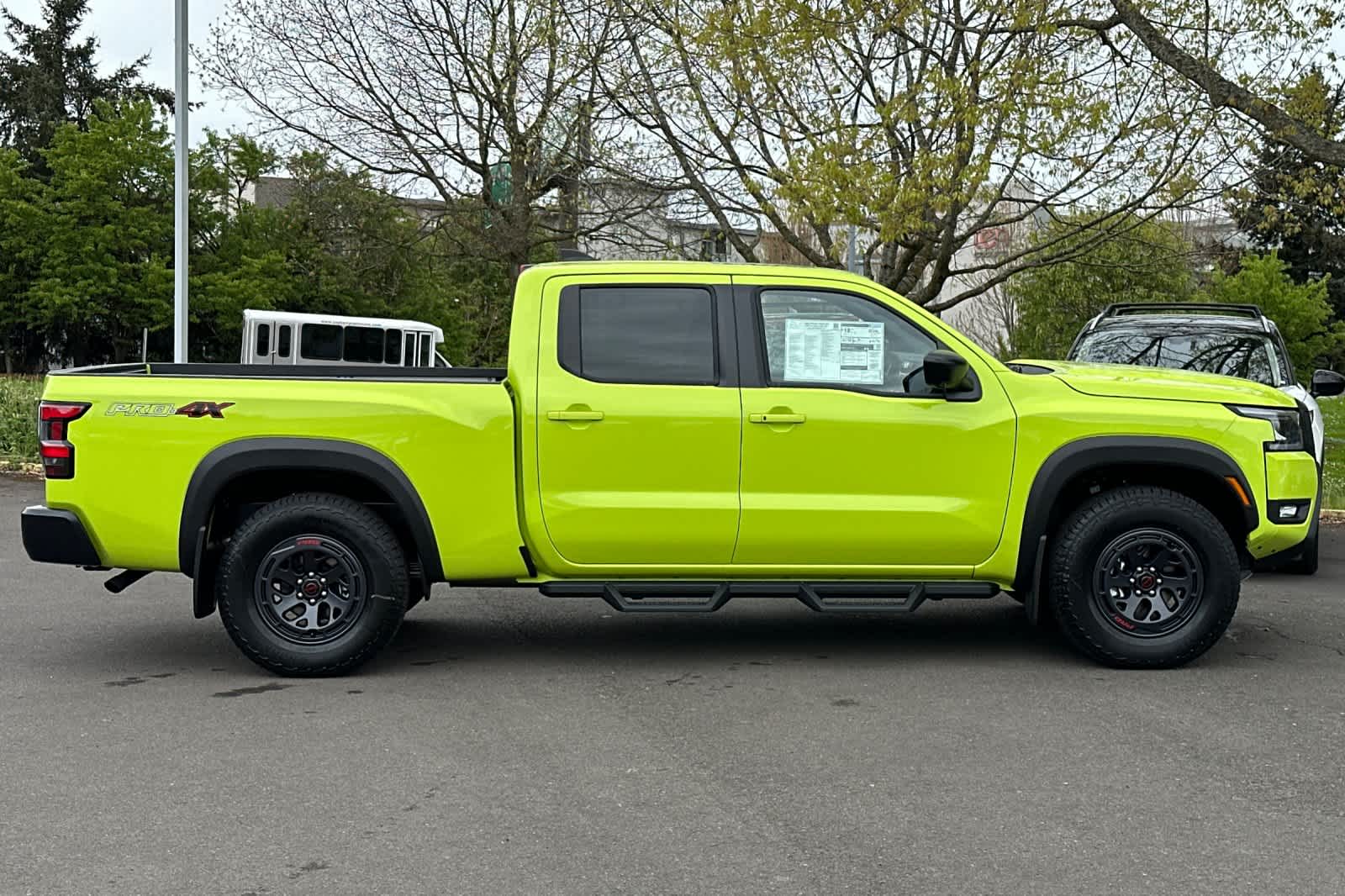 Thumbnail: 2026 Nissan Frontier - 8