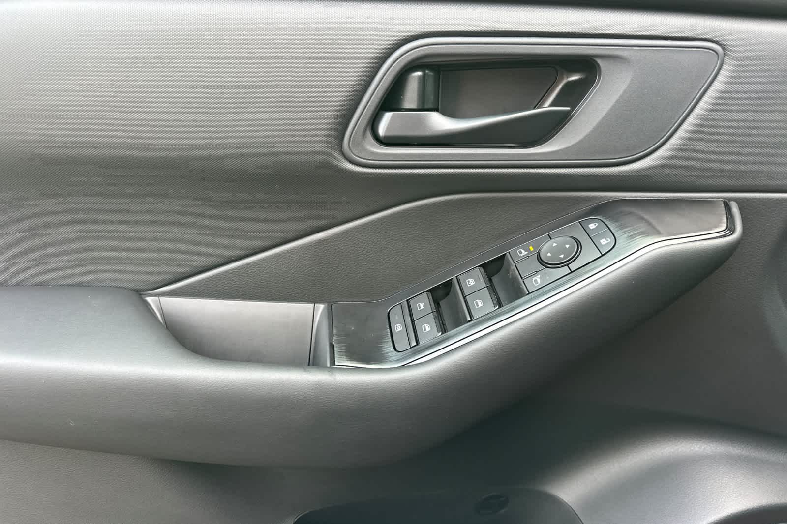 Thumbnail: 2026 Nissan Rogue - 12