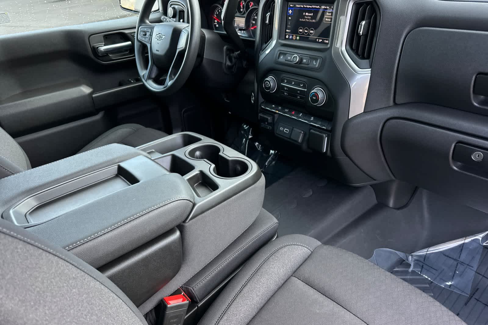 Thumbnail: 2024 Chevrolet Silverado 1500 - 15