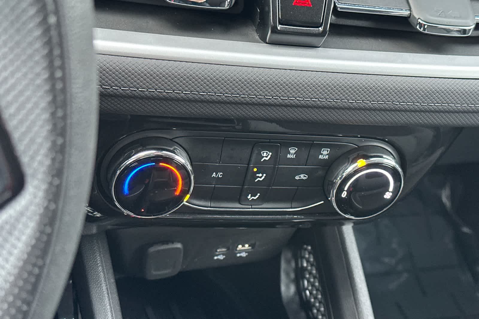 Thumbnail: 2025 Chevrolet TrailBlazer - 20