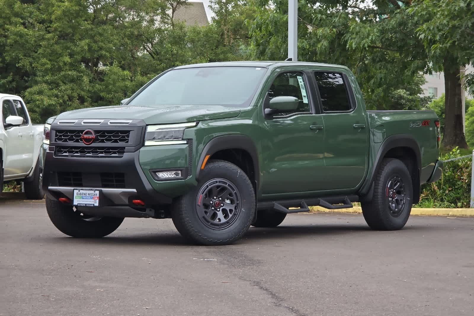 2025 Nissan Frontier Truck Crew Cab 