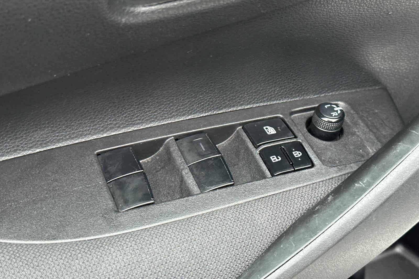 Thumbnail: 2021 Toyota Corolla - 13