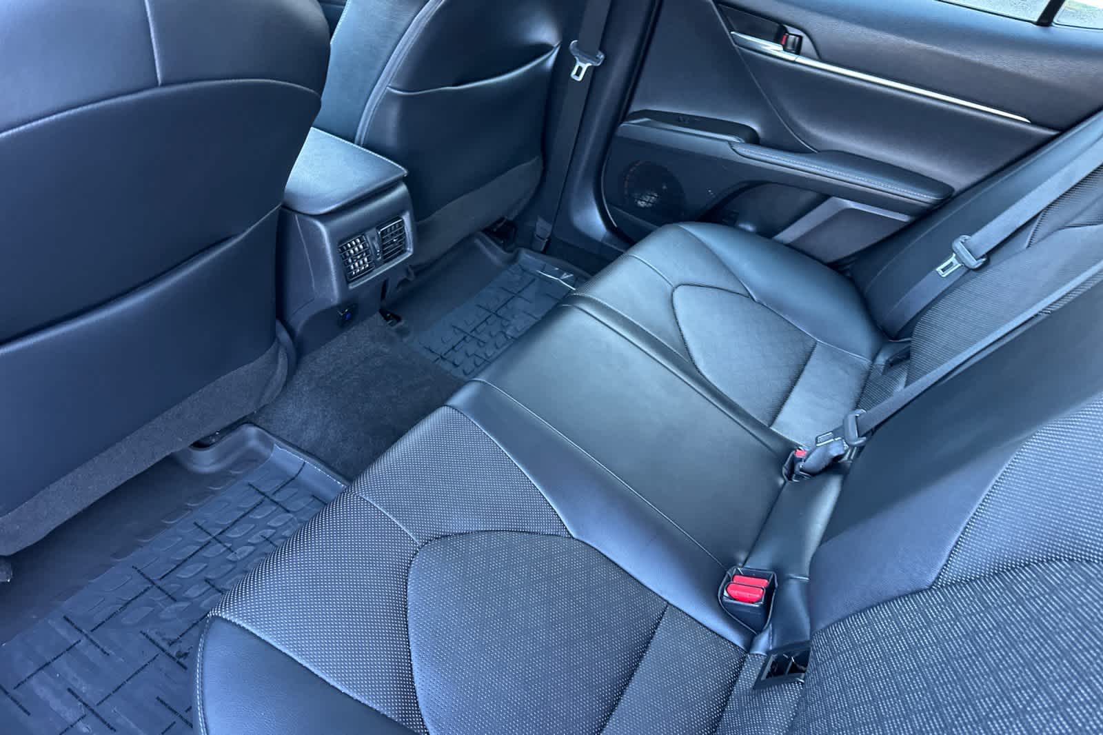 Thumbnail: 2023 Toyota Camry - 4