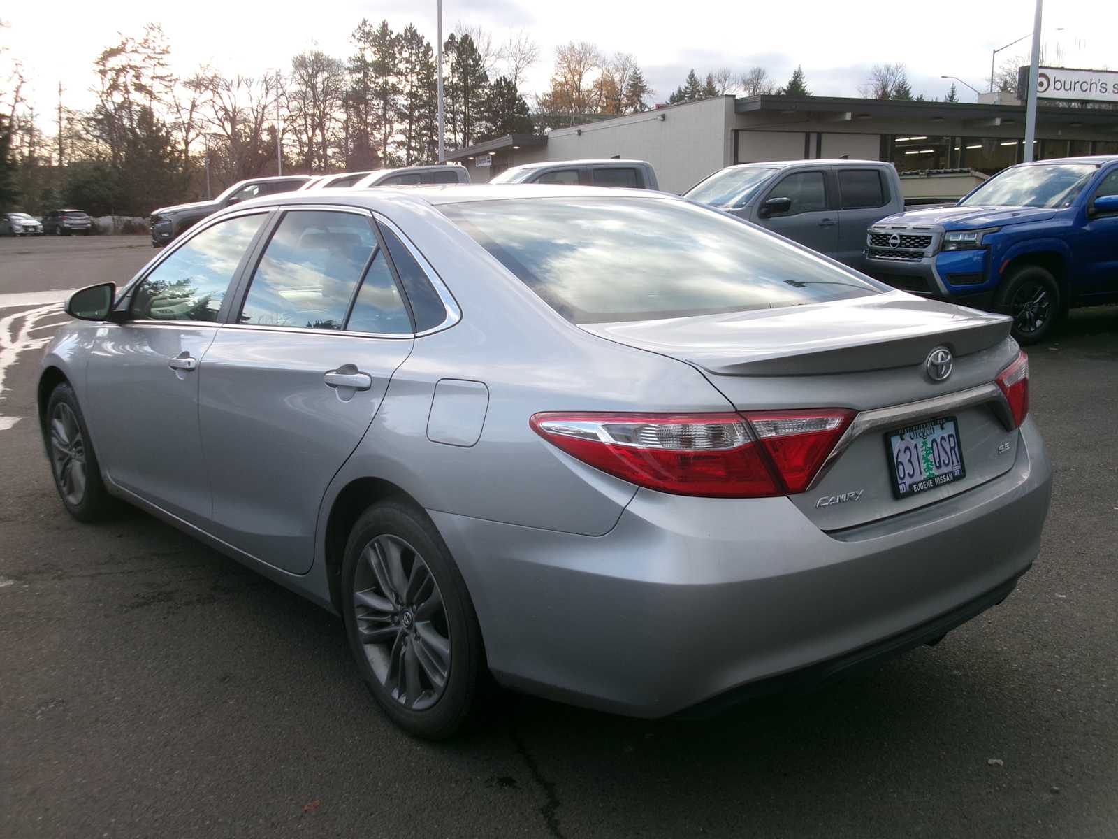 Thumbnail: 2017 Toyota Camry - 3