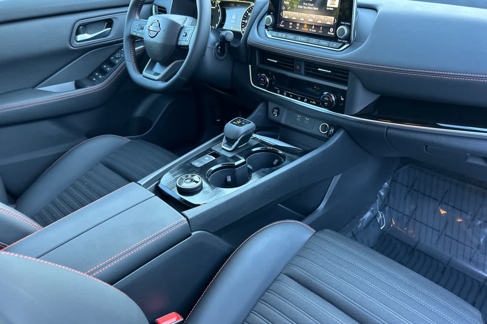 Thumbnail: 2026 Nissan Rogue - 16