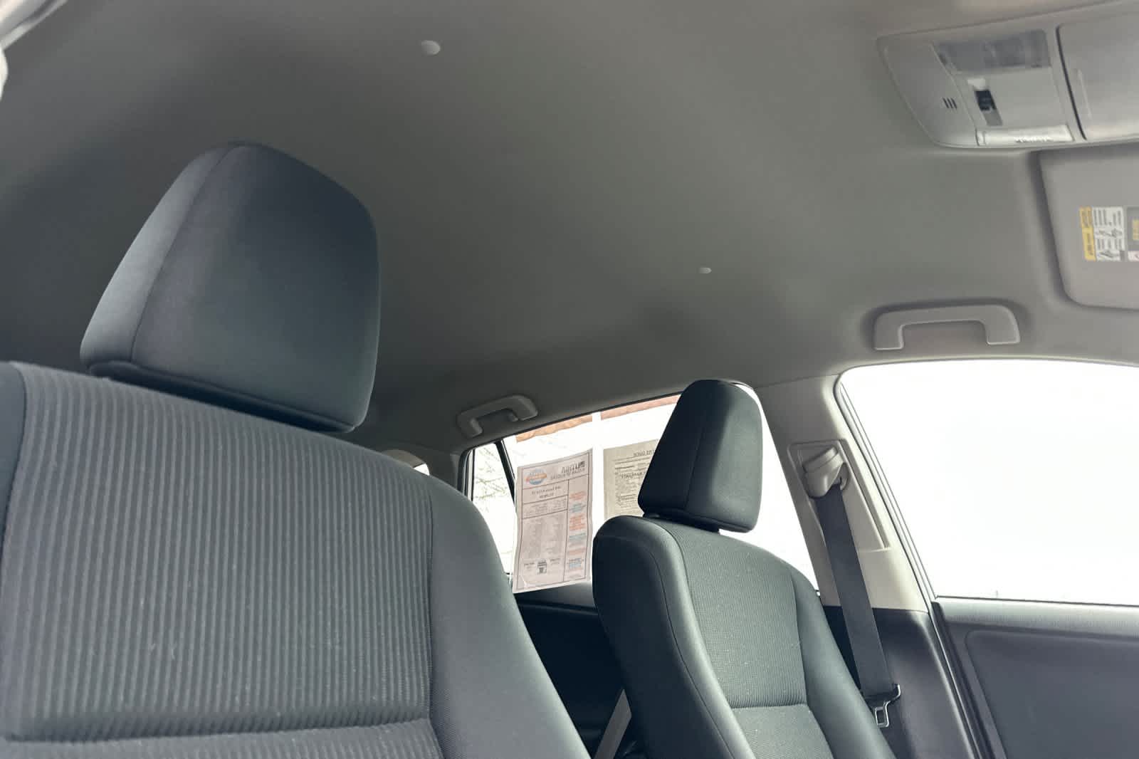 Thumbnail: 2018 Toyota RAV4 - 17