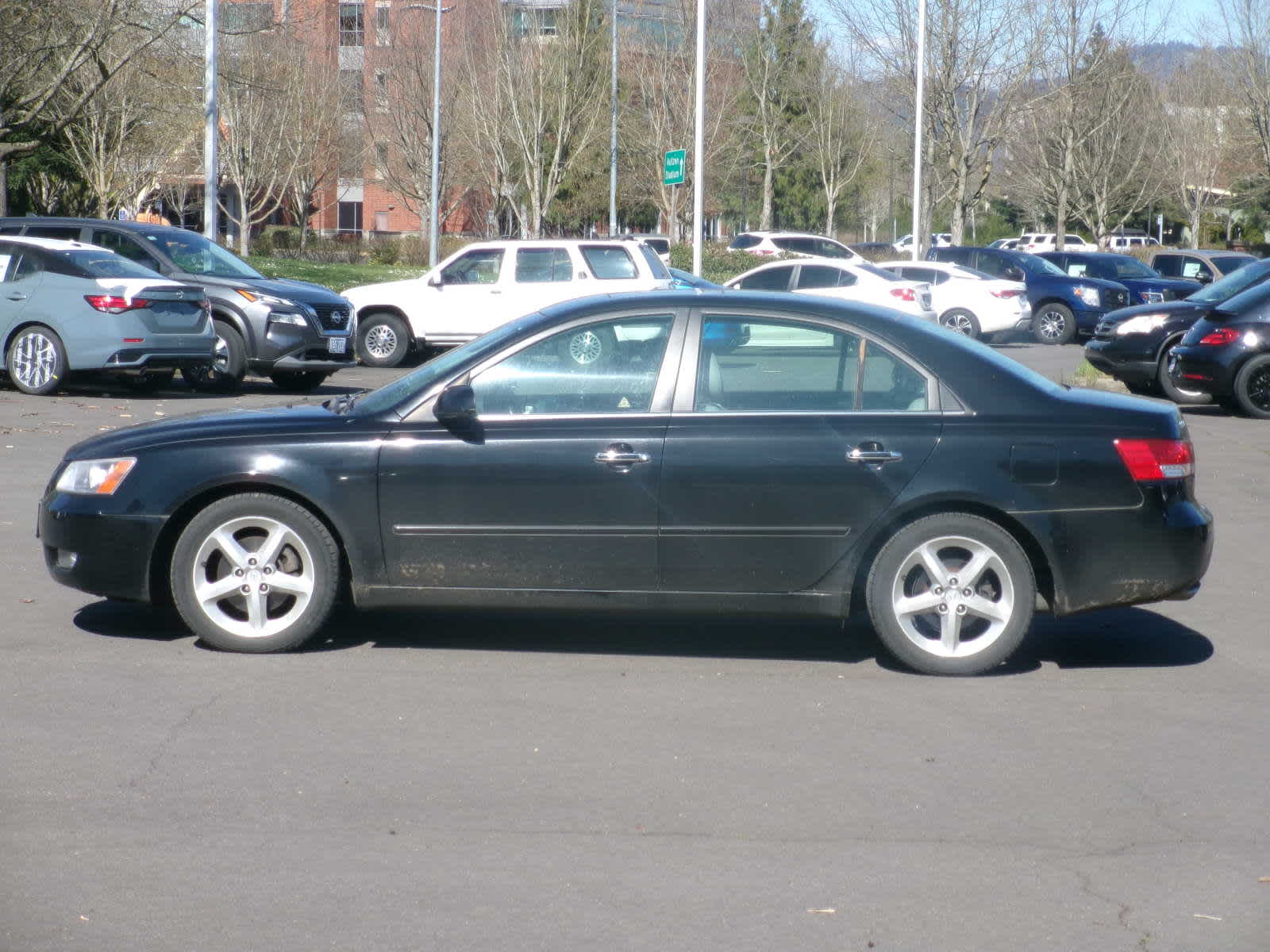 2006 Hyundai Sonata GLS 2