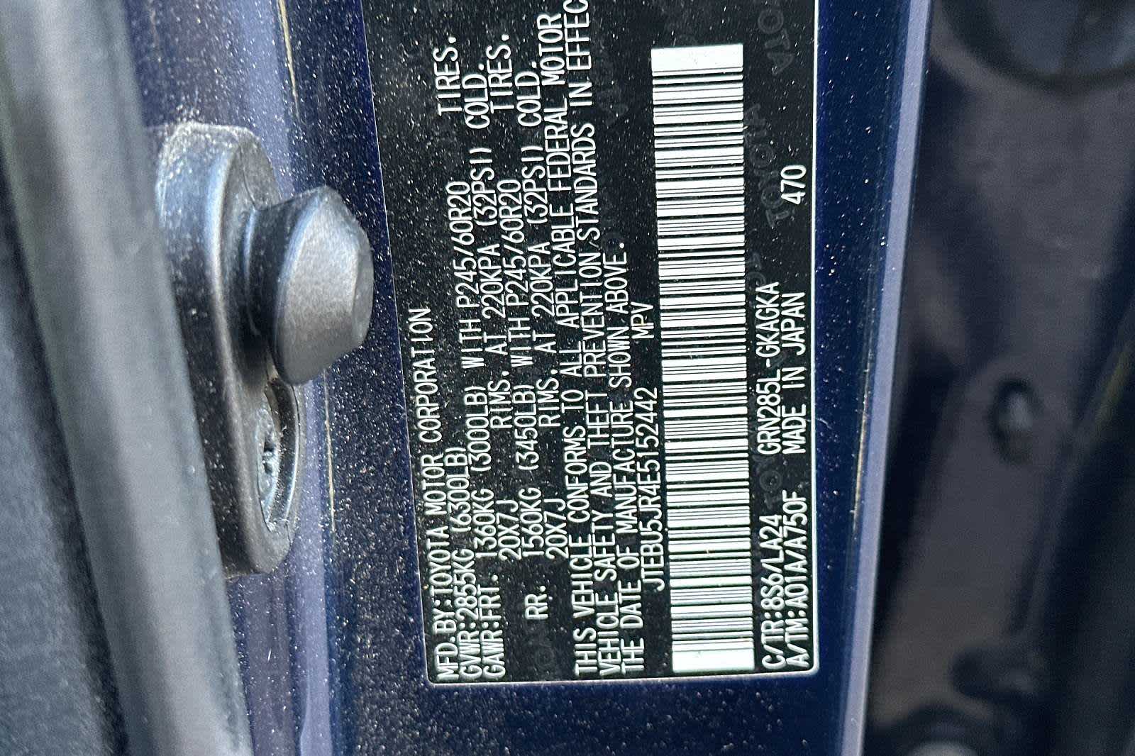 Thumbnail: 2014 Toyota 4Runner - 29