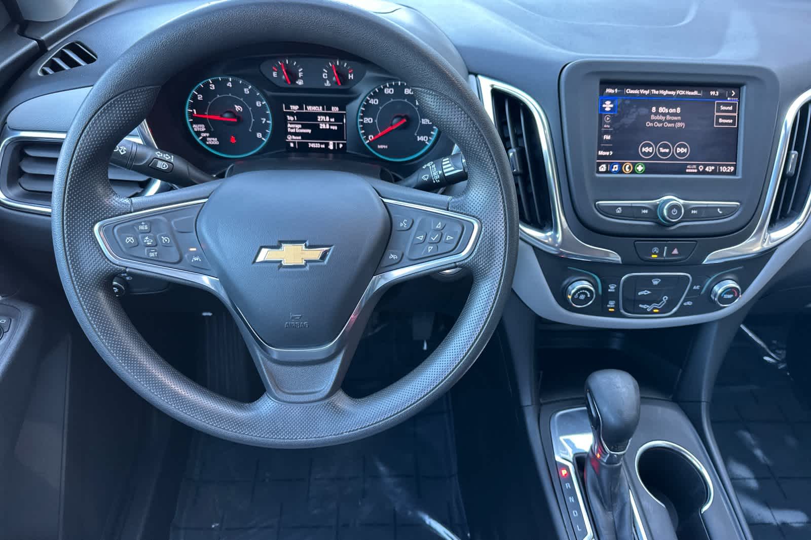 Thumbnail: 2022 Chevrolet Equinox - 14