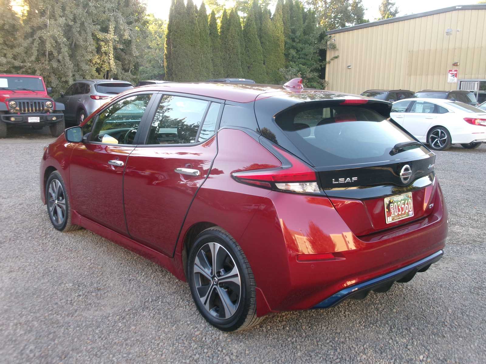 Thumbnail: 2021 Nissan Leaf - 3
