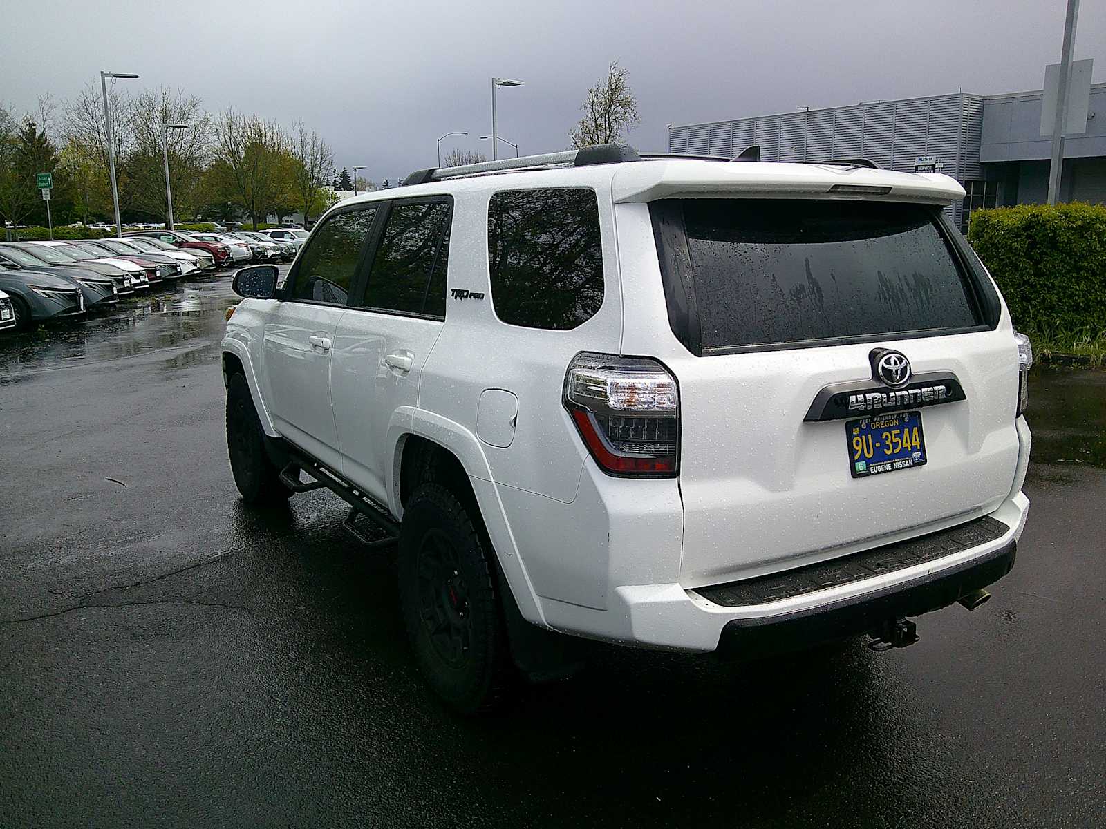 Thumbnail: 2016 Toyota 4Runner - 3