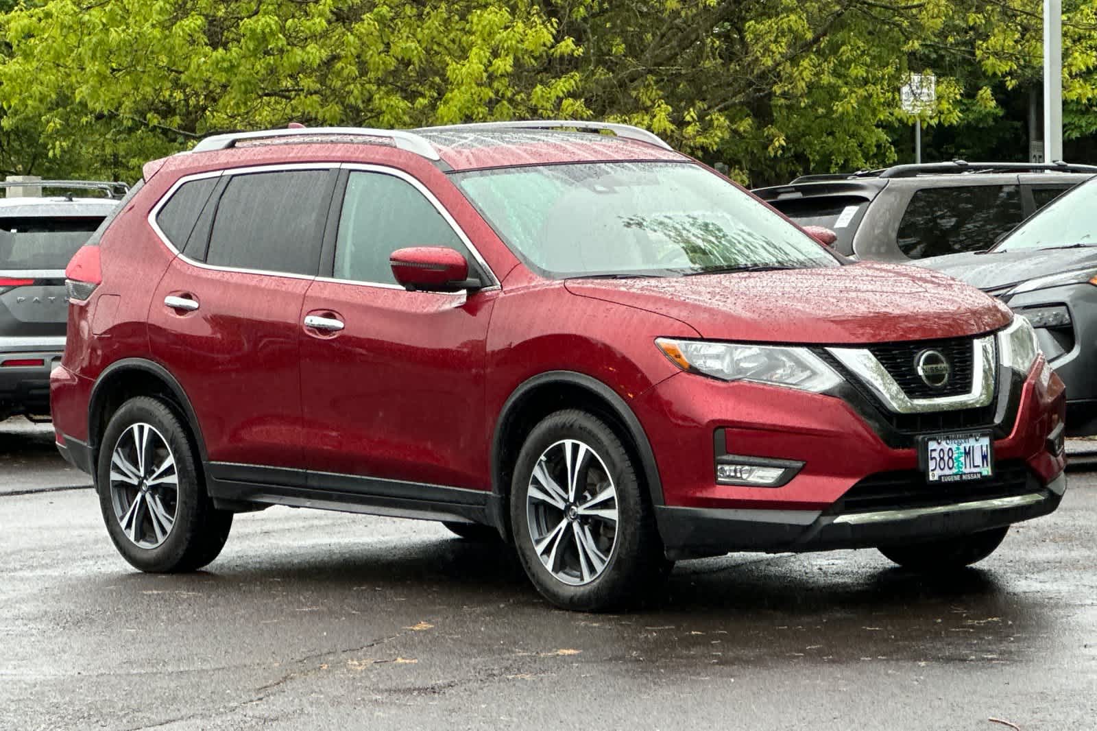 Thumbnail: 2020 Nissan Rogue - 9