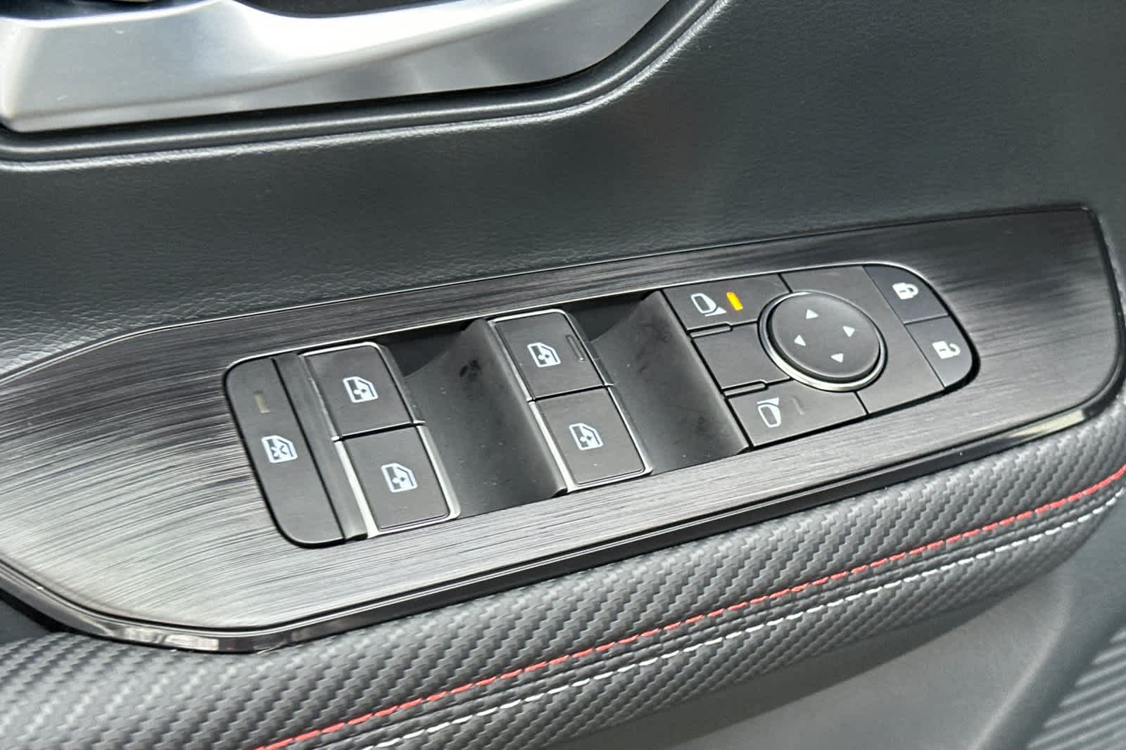 Thumbnail: 2025 Nissan Kicks - 13