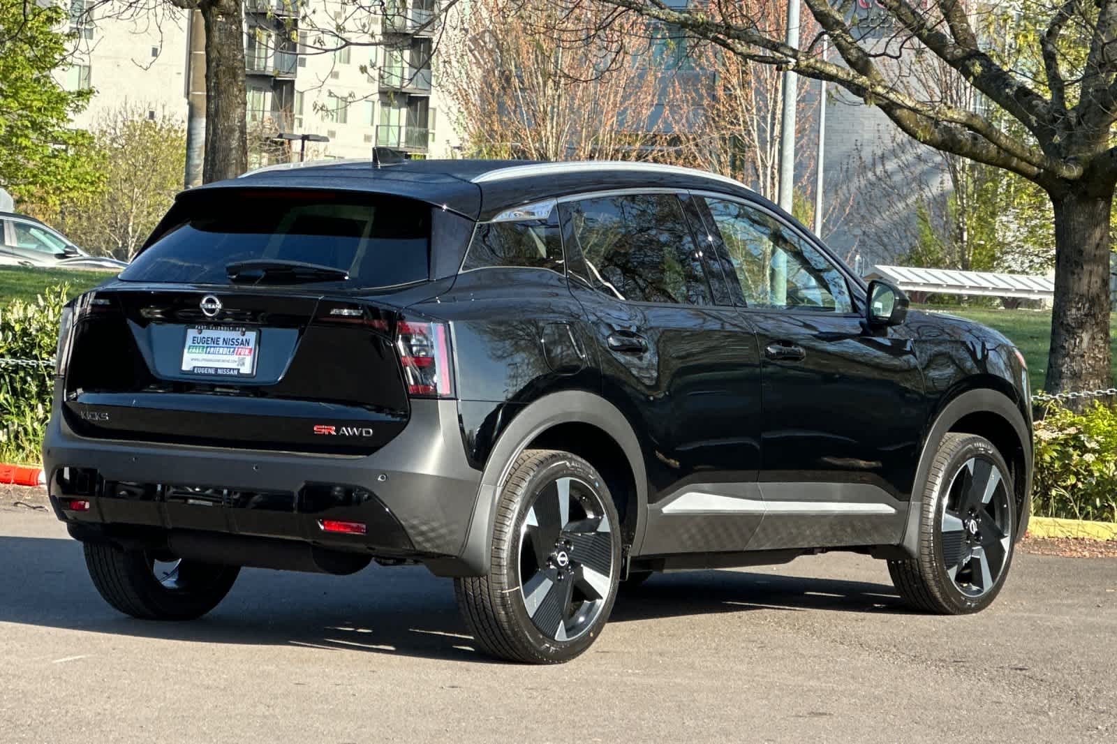 Thumbnail: 2025 Nissan Kicks - 2