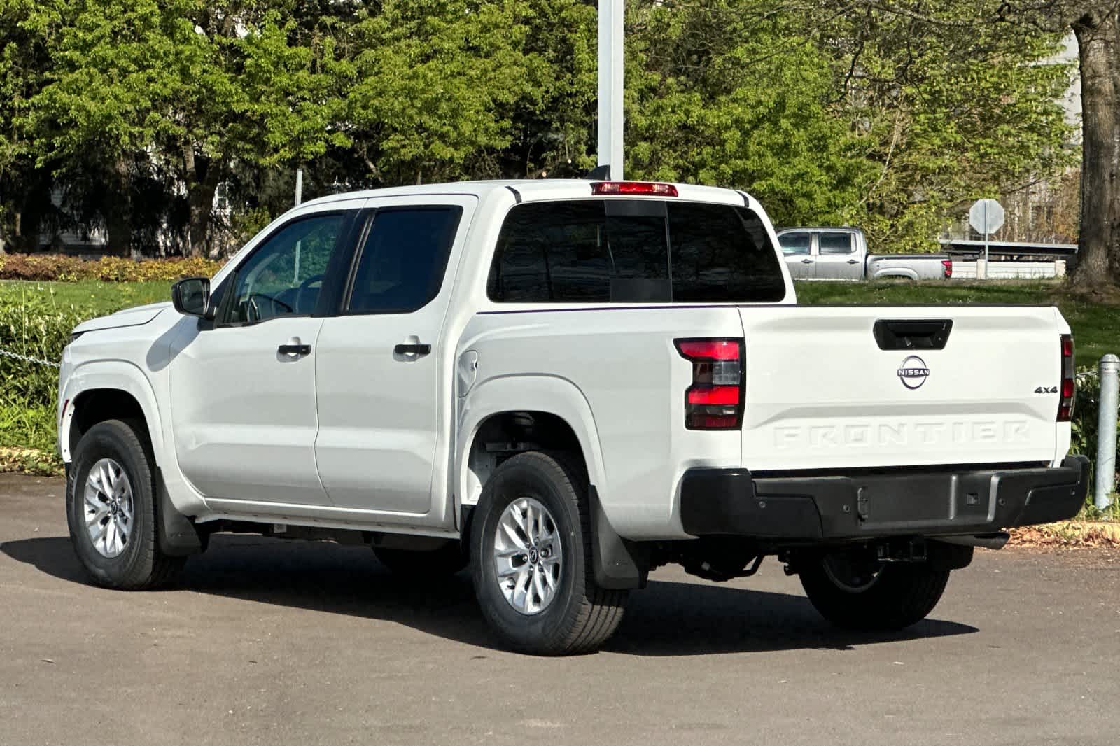 Thumbnail: 2026 Nissan Frontier - 6