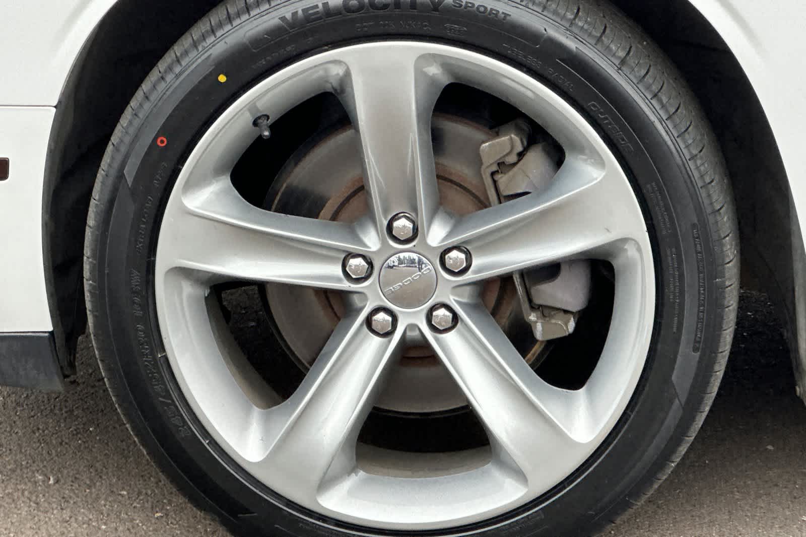 Thumbnail: 2015 Dodge Challenger - 24