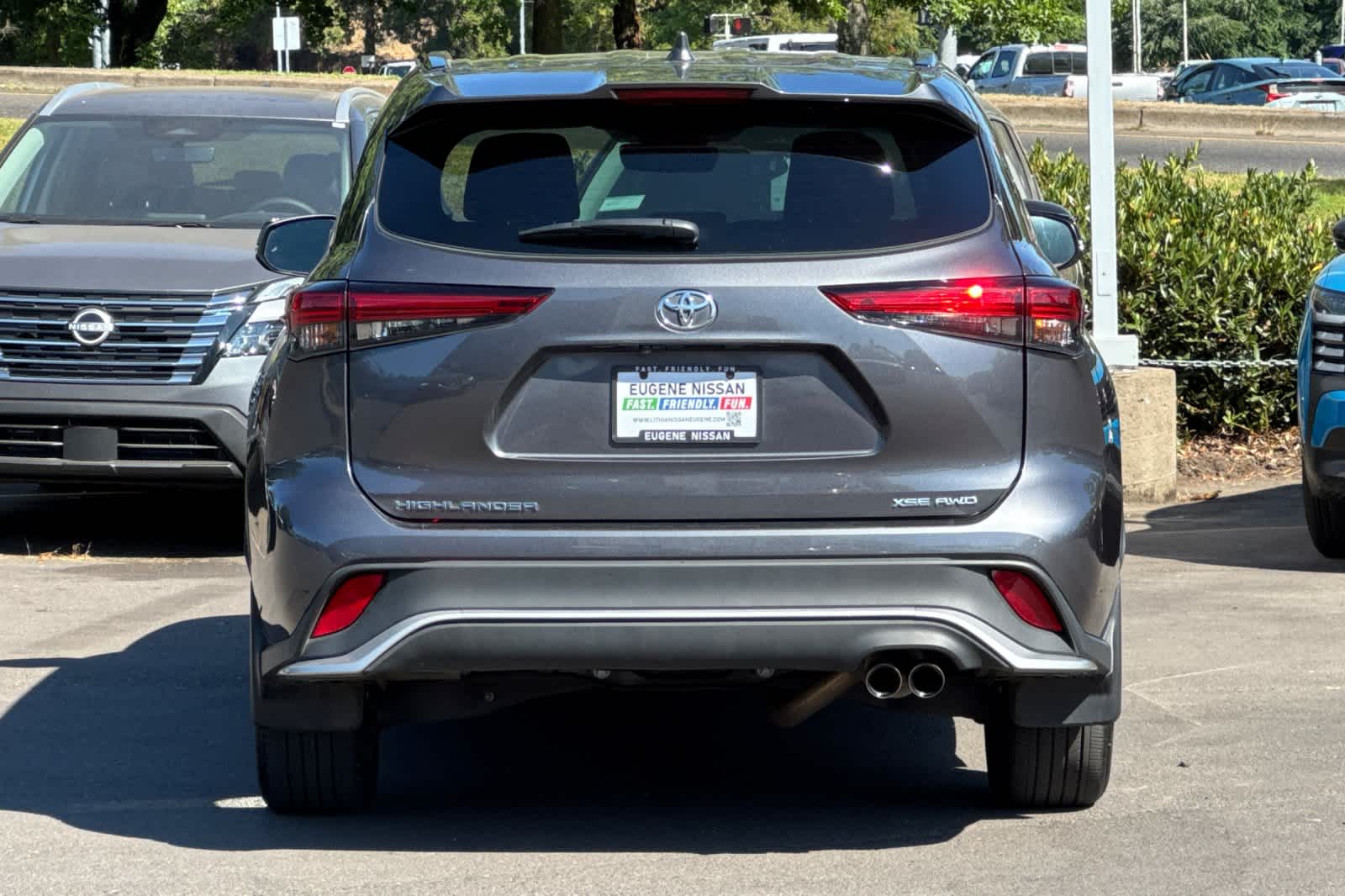 Thumbnail: 2022 Toyota Highlander - 7