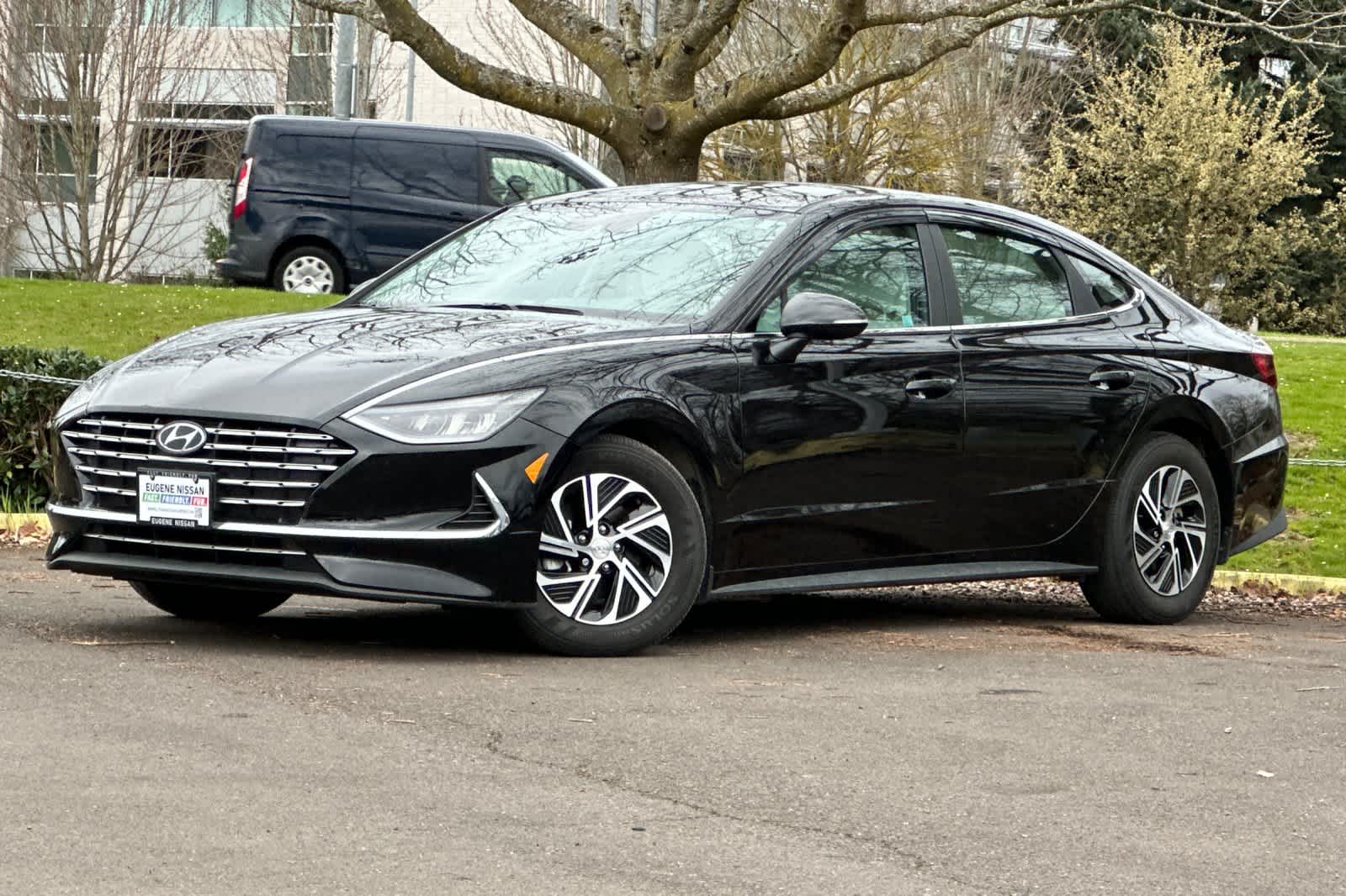 Thumbnail: 2023 Hyundai Sonata - 1