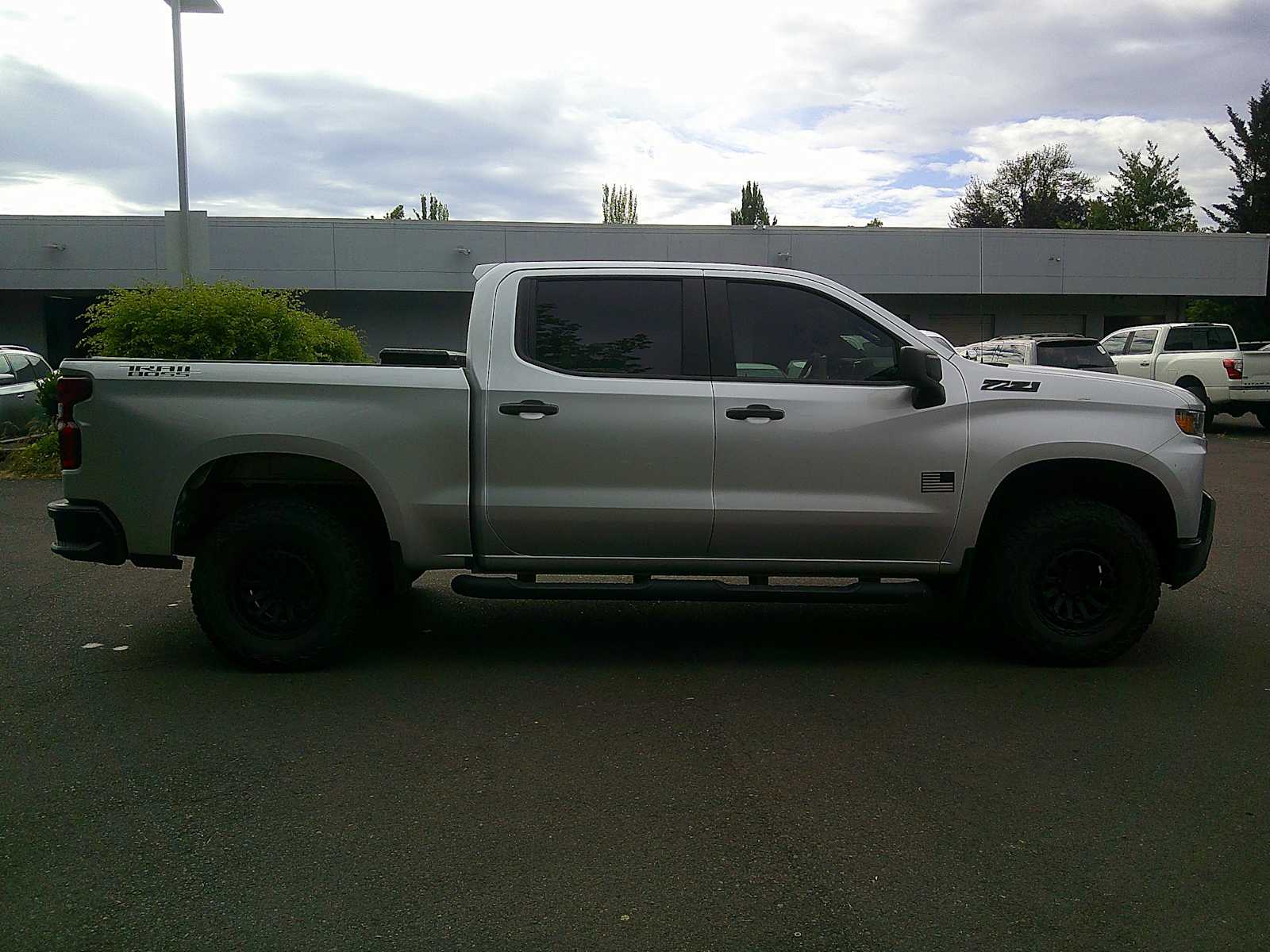 Thumbnail: 2019 Chevrolet Silverado 1500 - 5