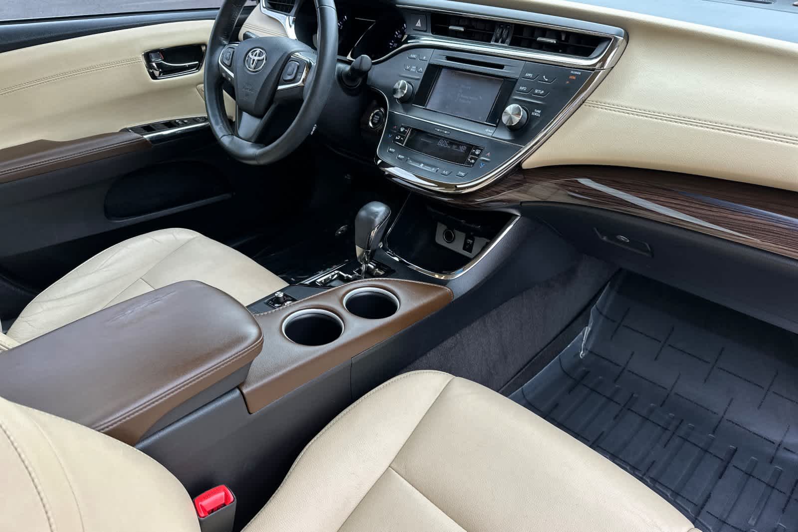 Thumbnail: 2014 Toyota Avalon - 15