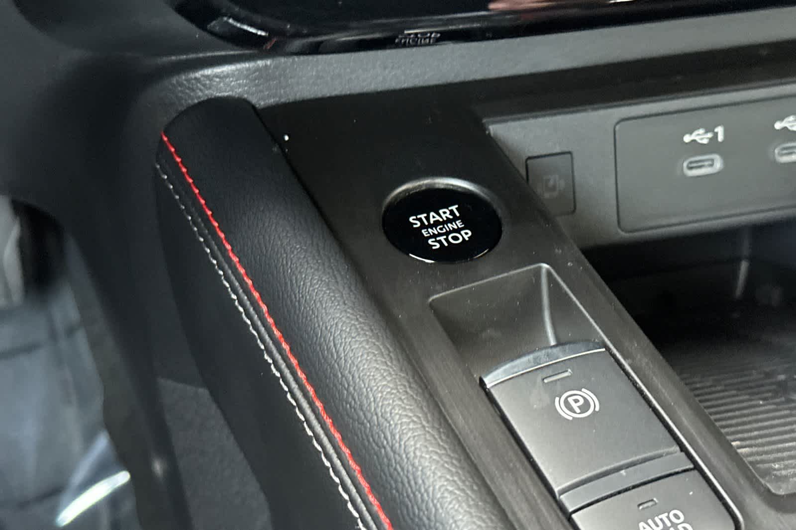 Thumbnail: 2025 Nissan Kicks - 22