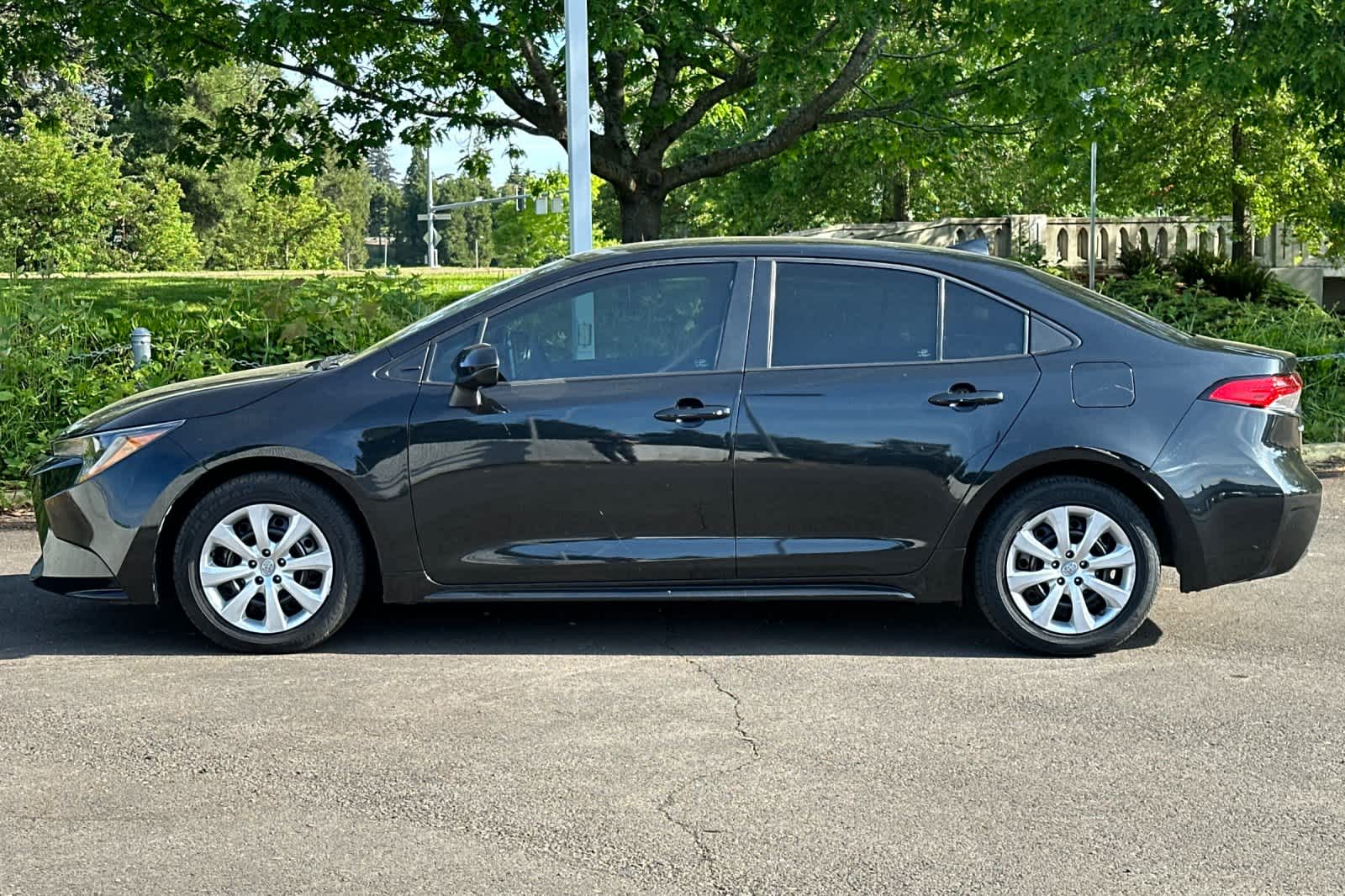 Thumbnail: 2021 Toyota Corolla - 4