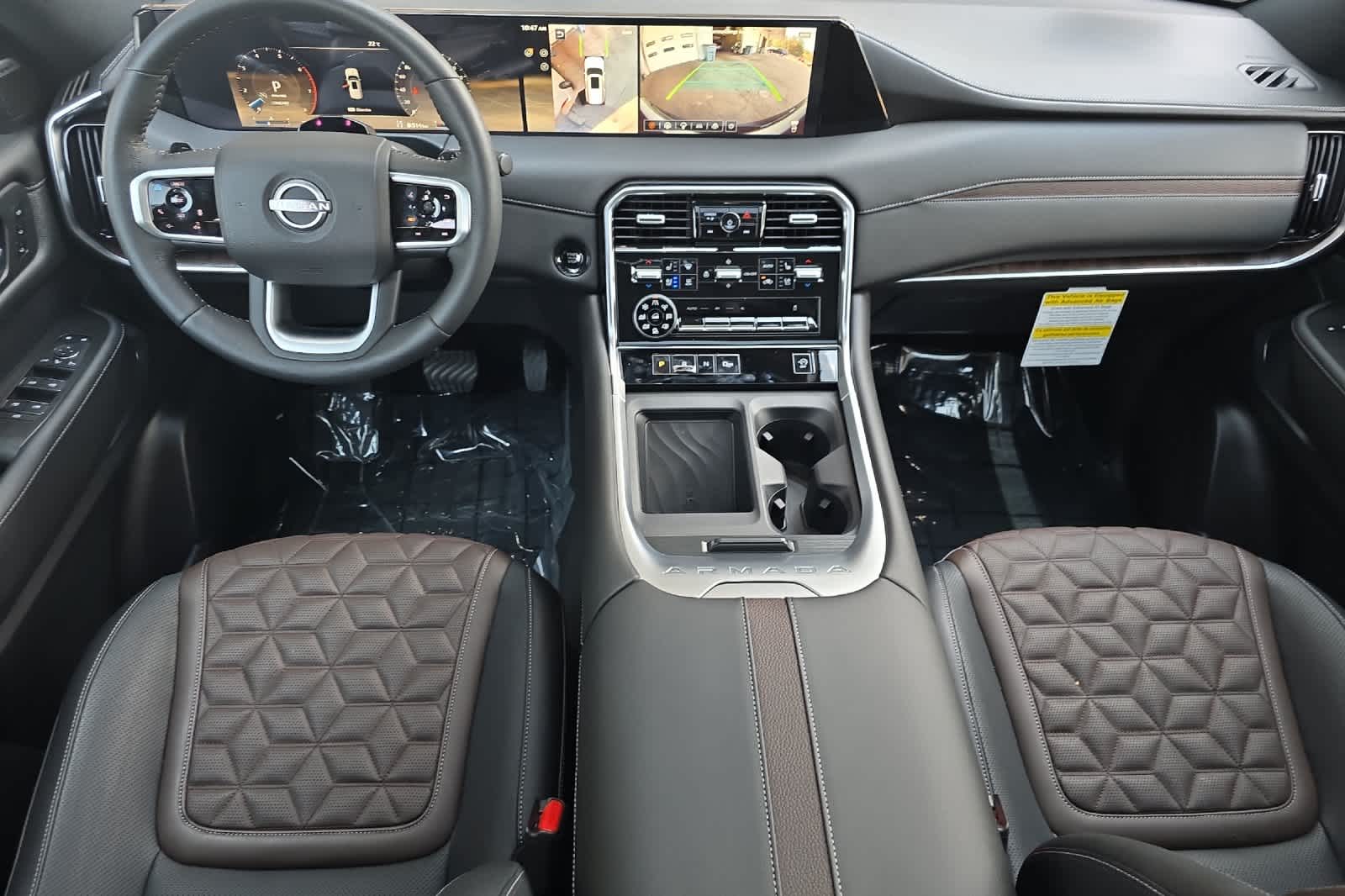 2025 Nissan Armada Platinum photo 3