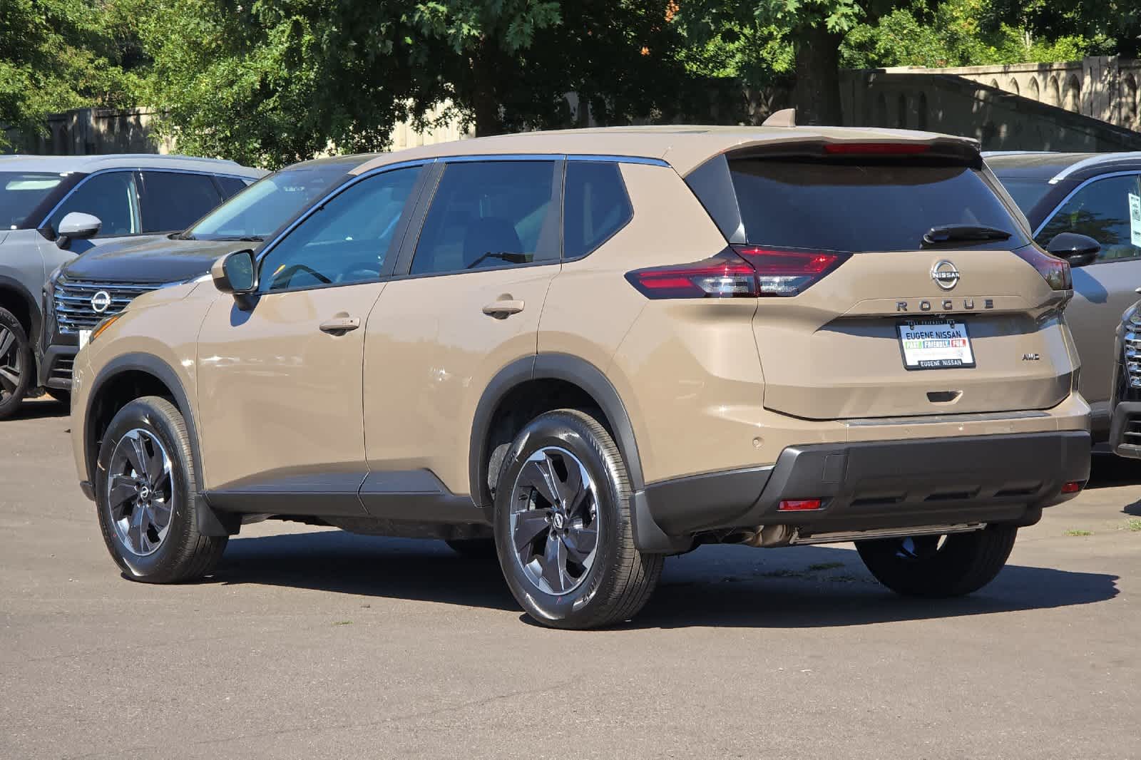 Thumbnail: 2025 Nissan Rogue - 6
