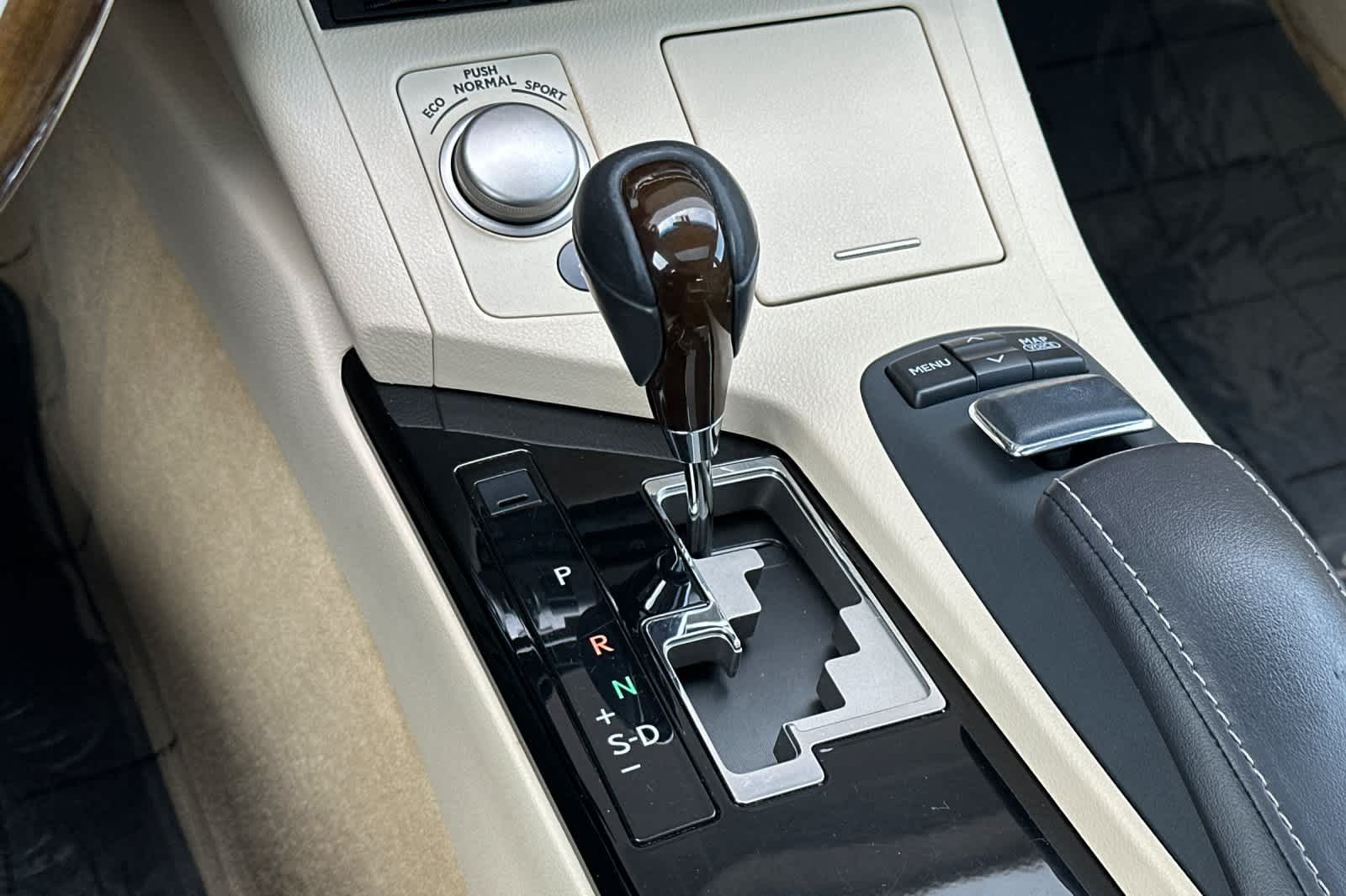 Thumbnail: 2013 Lexus ES - 20
