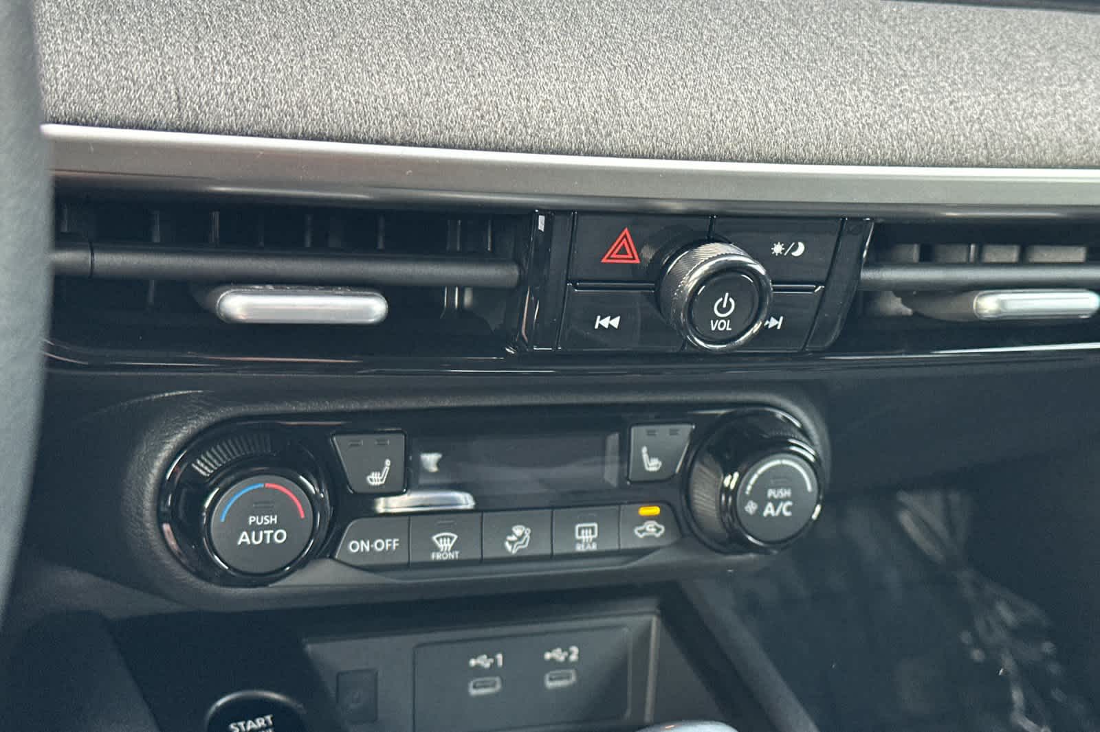 Thumbnail: 2026 Nissan Kicks - 20