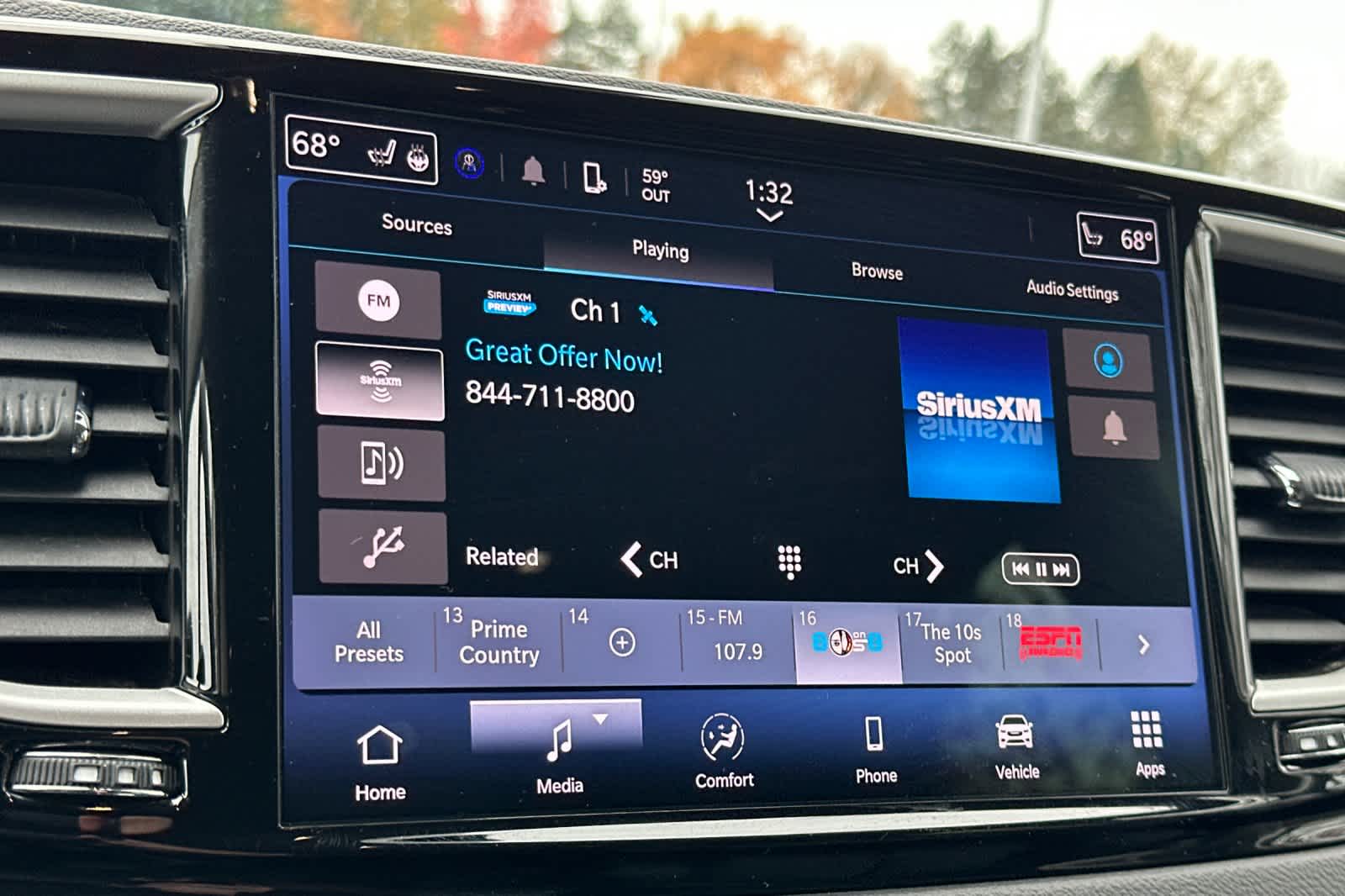 Thumbnail: 2024 Chrysler Pacifica - 19