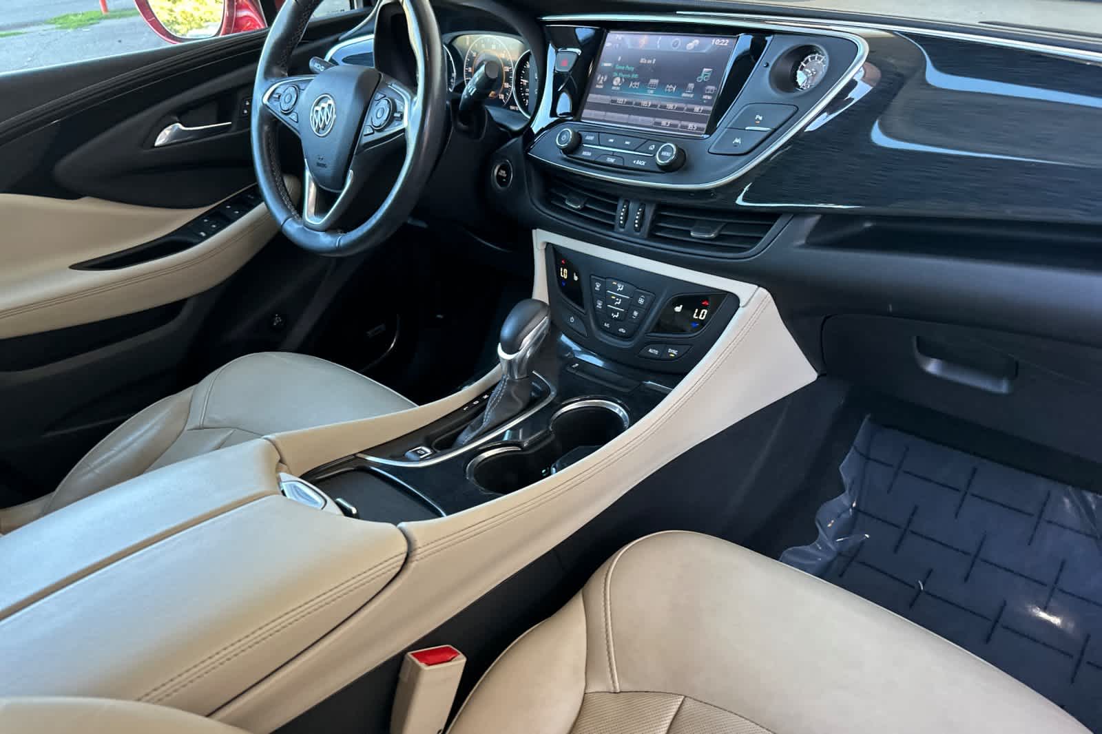 Thumbnail: 2018 Buick Envision - 16