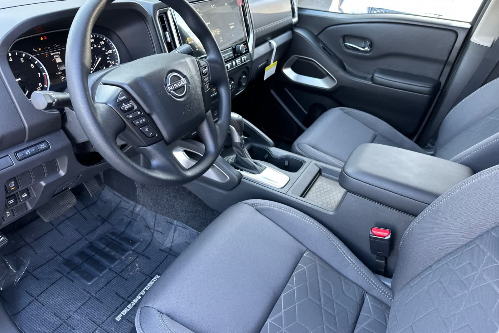 Thumbnail: 2025 Nissan Frontier - 11